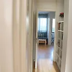 Early Sunshine Apartment *