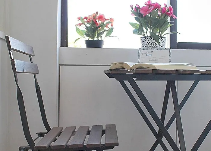 Early Sunshine Daire Porto